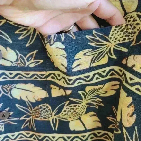 VINTAGE CARIBBEAN PURE SILK Men's Shirt Size XL Black & Yellow Tan Button Down - Picture 6 of 9